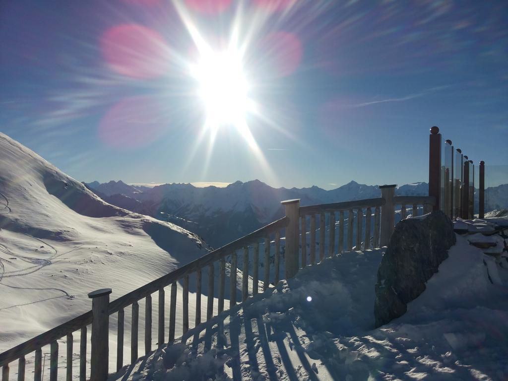 Апартаменты Studio Hochzillertal Mit Sauna & E-Ladestation Рид-им-Циллерталь Номер фото